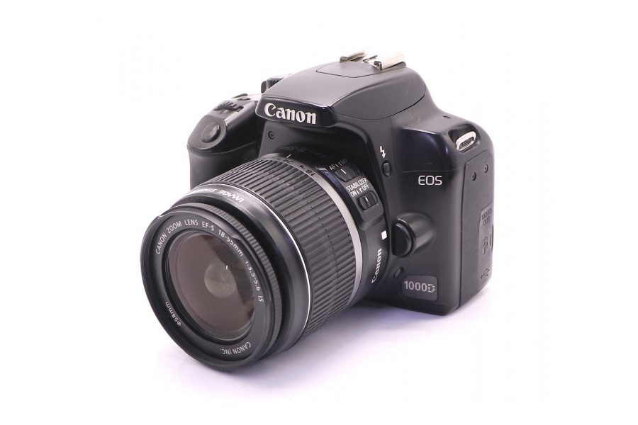 Камера Canon EOS 1000D kit (пробег 17240 кадров)