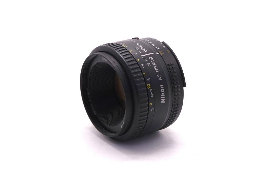 Объектив Nikon 50mm f/1.8D AF Nikkor неисправный