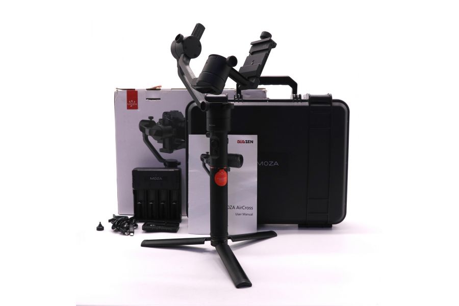 Стабилизатор Moza AirCross в упаковке (China)