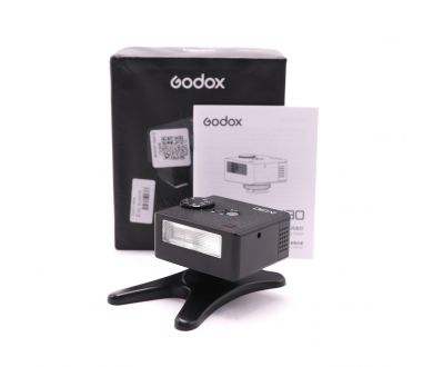 Компактная и мощная вспышка Godox iM30 в упаковке