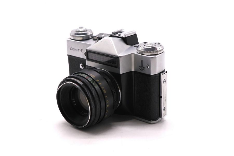 Фотоаппарат Зенит Е + Гелиос-44-2 olympic 