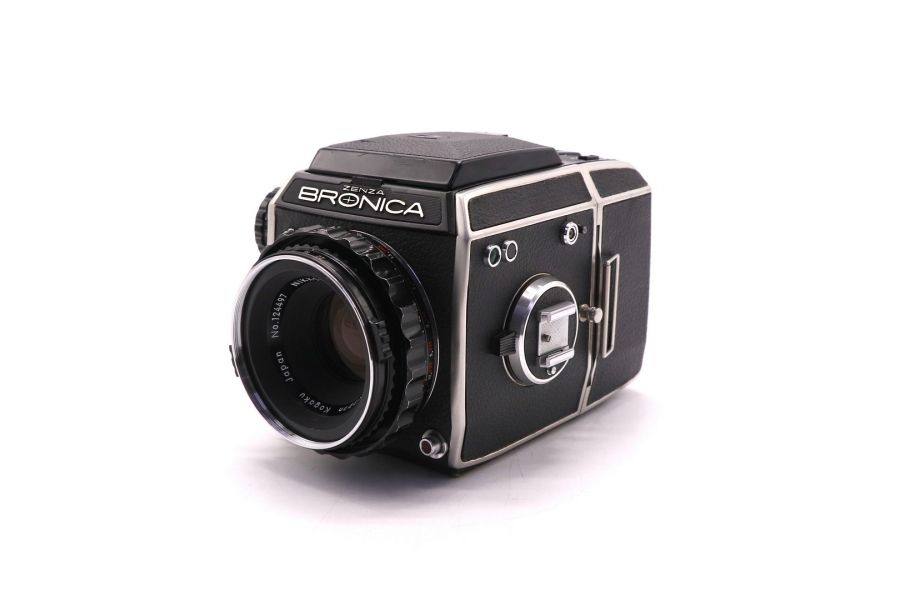 Zenza Bronica EC Black 6x6 + Nikkor-P 75mm f/2.8