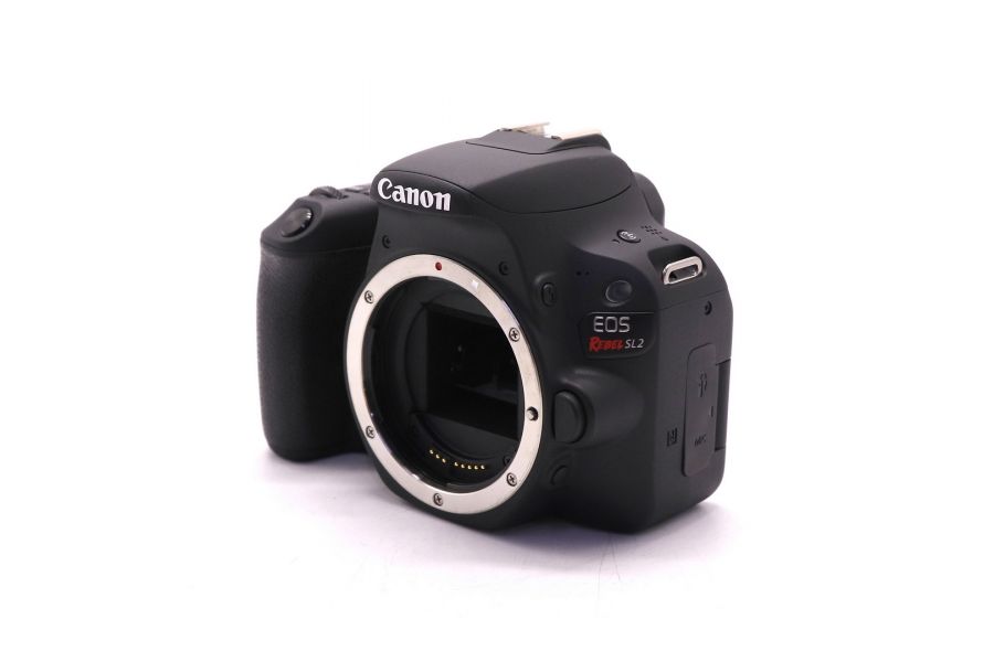 Canon EOS Rebel SL2 (200D) body (пробег 750 кадров)