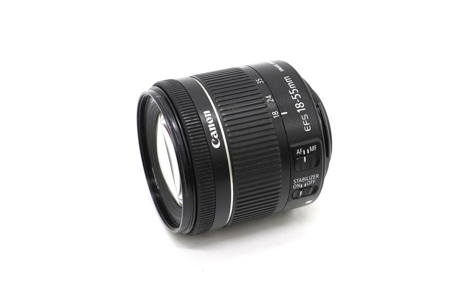 Зум-объектив Canon EF-S 18-55mm 4-5.6 IS STM