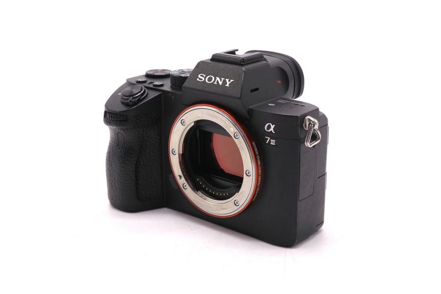 Фотокамера Sony A7III ILCE-7M3 body (пробег 21910 кадров)