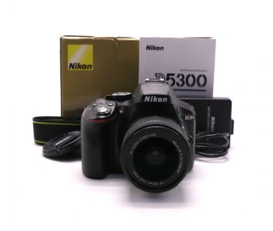 Nikon D5300 kit в упаковке (пробег 13000 кадров)