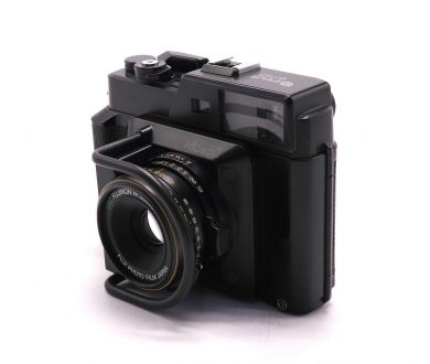 Фотокамера аналоговая Fuji GS645S Professional