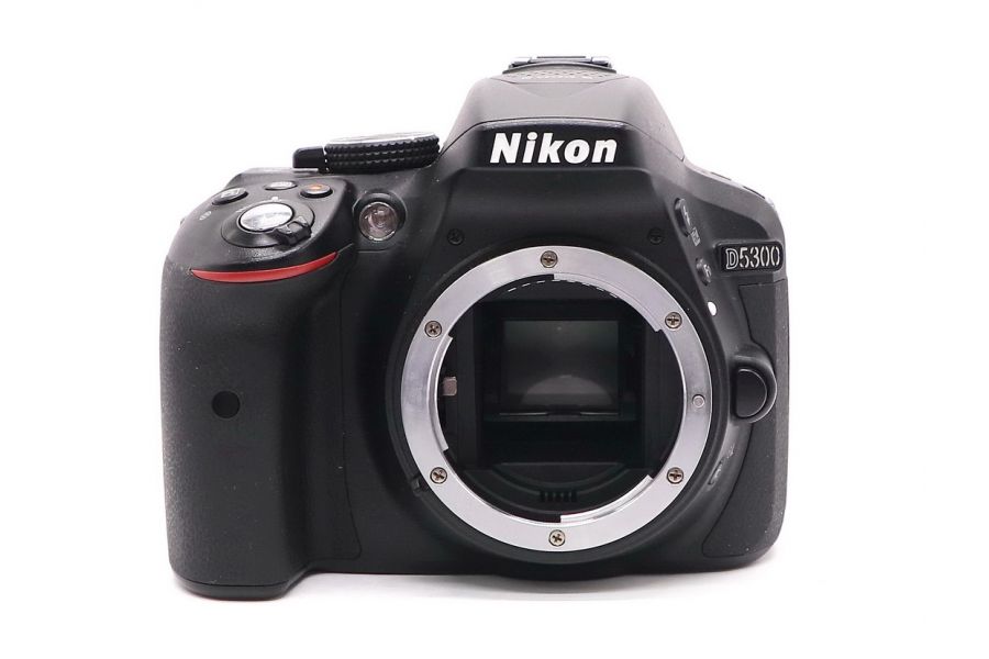 Nikon D5300 body (пробег 13635 кадров)
