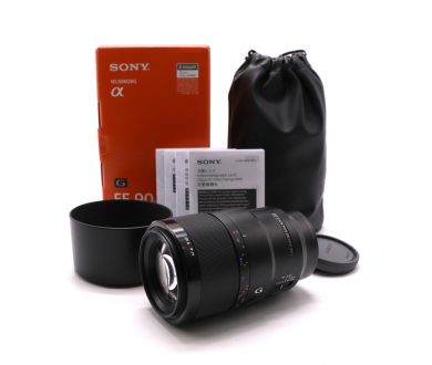 Sony FE 90mm f/2.8 Macro G OSS (SEL90M28G) в упаковке
