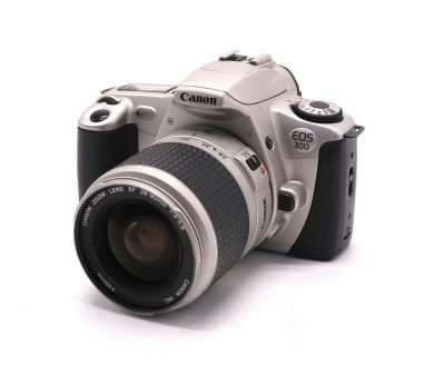 Фотоаппарат зеркальный Canon EOS 300 kit