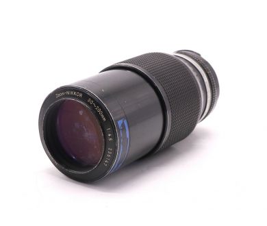 Объектив Nikon 80-200mm f/4.5 Zoom-Nikkor