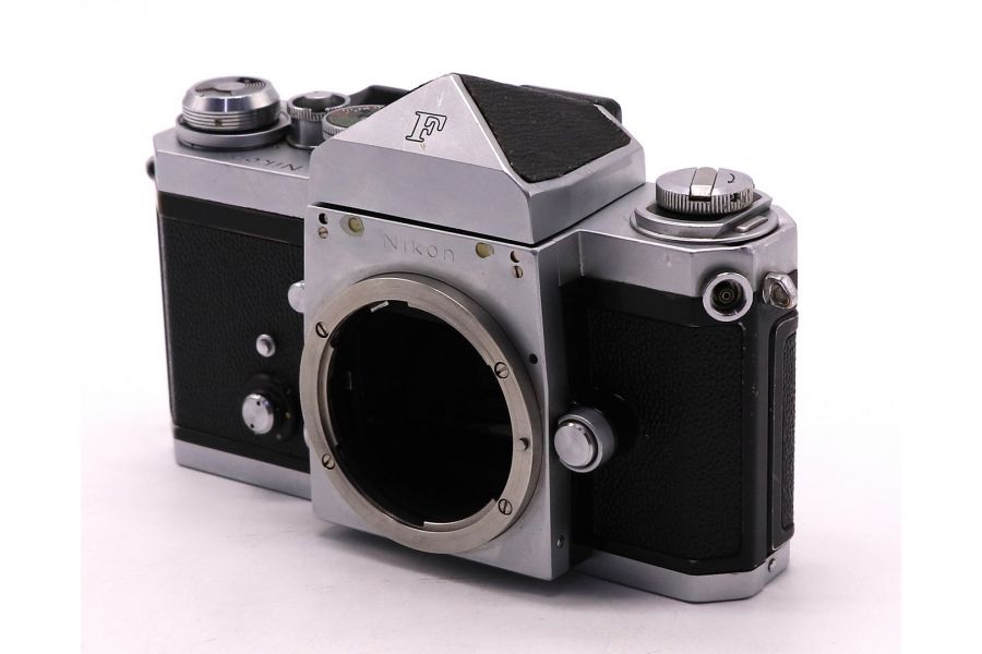 Зеркальный пленочный Nikon F body (Japan)