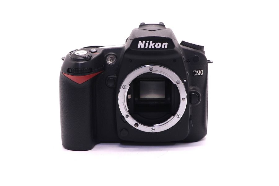 Фотокамера Nikon D90 body (пробег 4810 кадров)