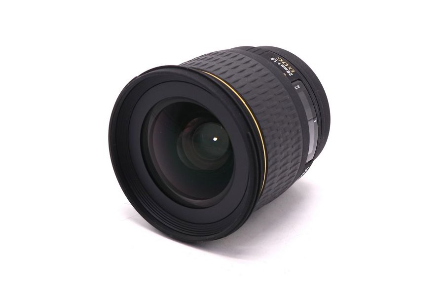 Объектив Sigma AF 28mm f/1.8 EX DG Minolta A