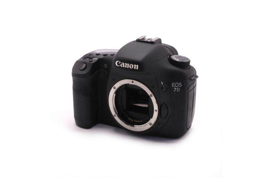 Фотоаппарат Canon EOS 7D body (пробег 12750 кадров)