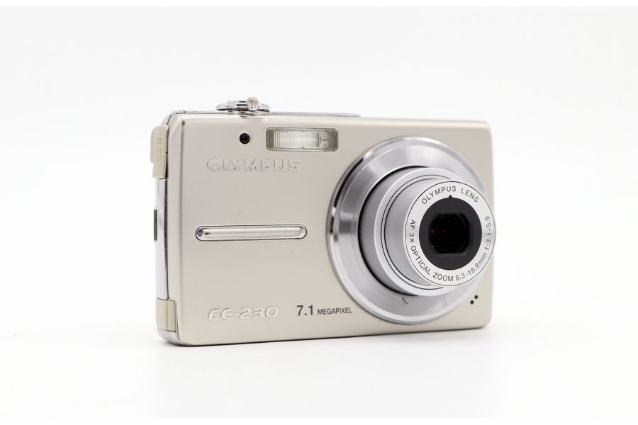Компактная цифровая камера Olympus FE-230