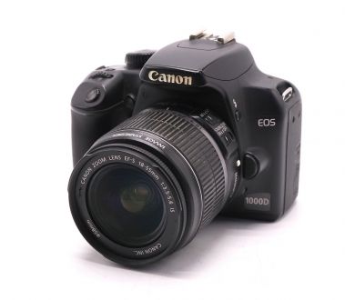 Canon EOS 1000D kit (пробег 19405 кадров)