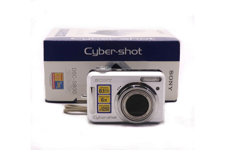 Фотоаппарат компактный Sony DSC-S800 в упаковке