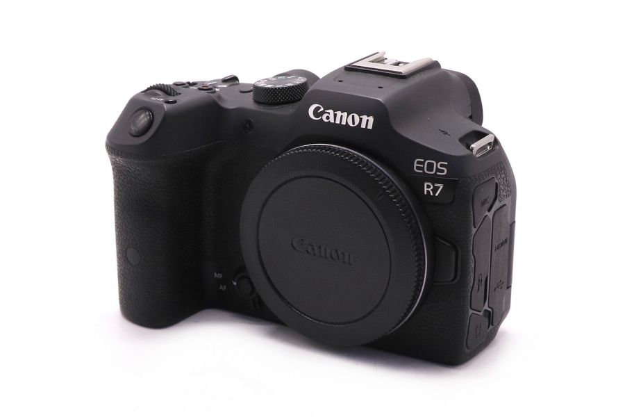 Беззеркальный фотоаппарат Canon EOS R7 body, Japan