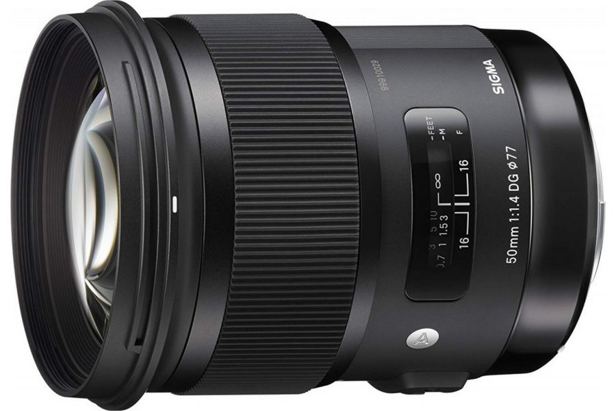 Sigma 50mm f/1.4 DG HSM Art Sony E в упаковке
