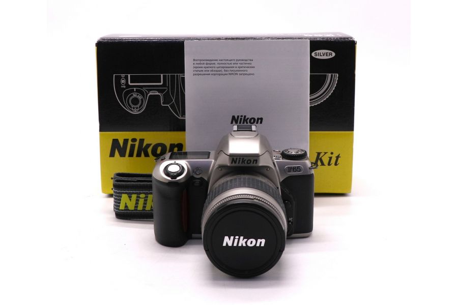 Плёночный фотоаппарат Nikon F65 kit silver в упаковке