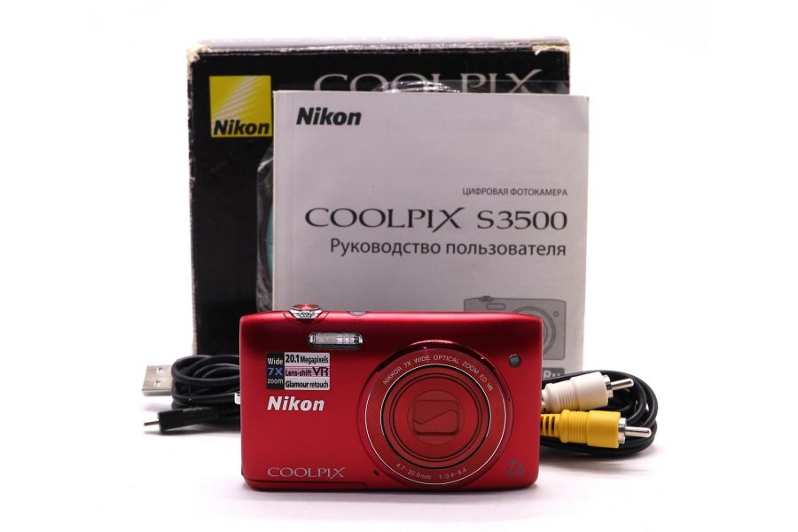 Компактный Nikon Coolpix S3500 в упаковке