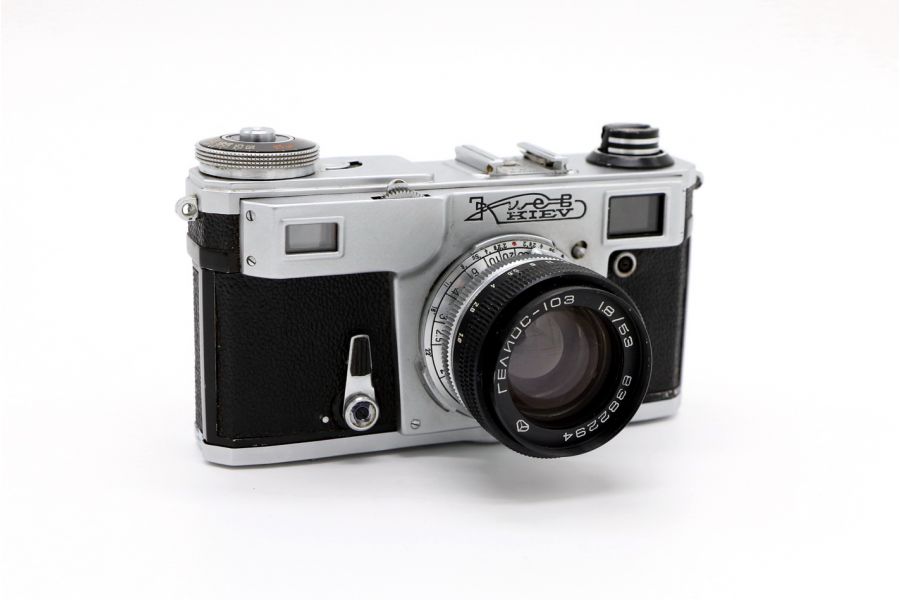 Фотоаппарат Киев 4АМ + Гелиос-103 53mm f/1.8