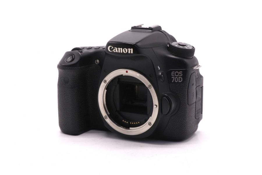 Фотоаппарт зеркальная Canon EOS 70D body