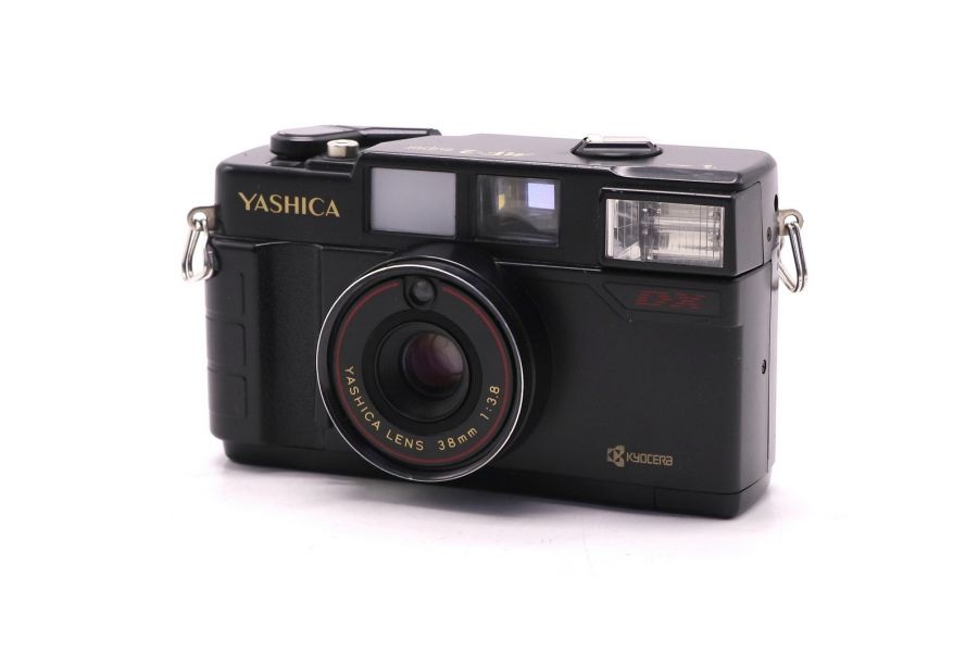 Винтажная пленочная камера Yashica MF-2 Super