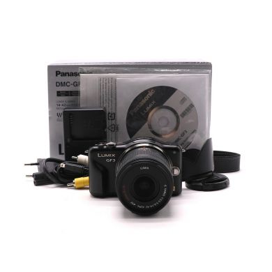 Panasonic Lumix DMC-GF3K kit в упаковке (пробег 5115 кадров)