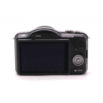 Panasonic Lumix DMC-GF3K kit в упаковке (пробег 5115 кадров)