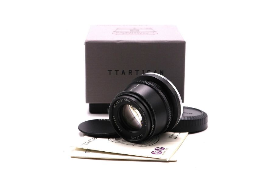 TTartisan 35mm F1.4 APS-C for Fujifilm FX в упаковке