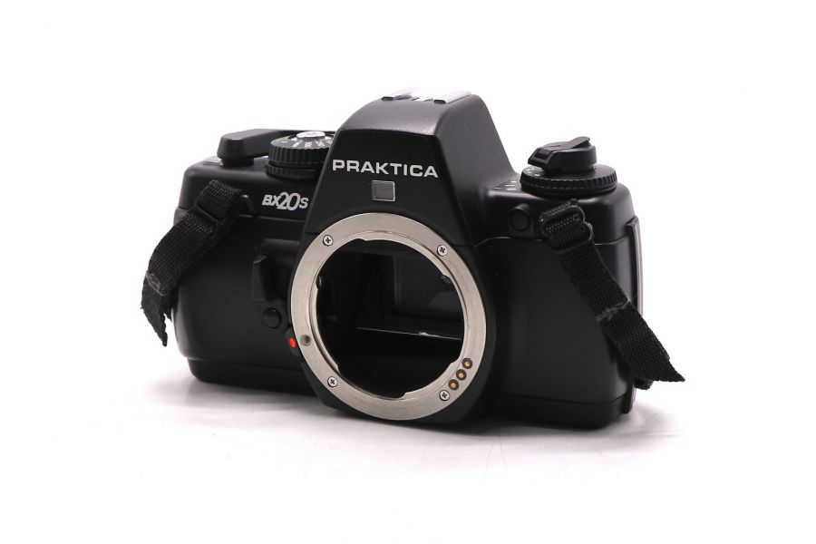 35-мм плёночный фотоаппарат Praktica BX20S body