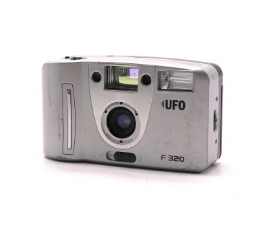Плёночный фотоаппарат UFO BF320 (Great Britain)