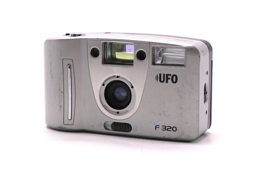 Плёночный фотоаппарат UFO BF320 (Great Britain)