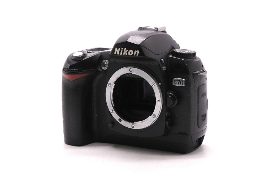Фотоаппарат Nikon D70 body (пробег неизвестен)