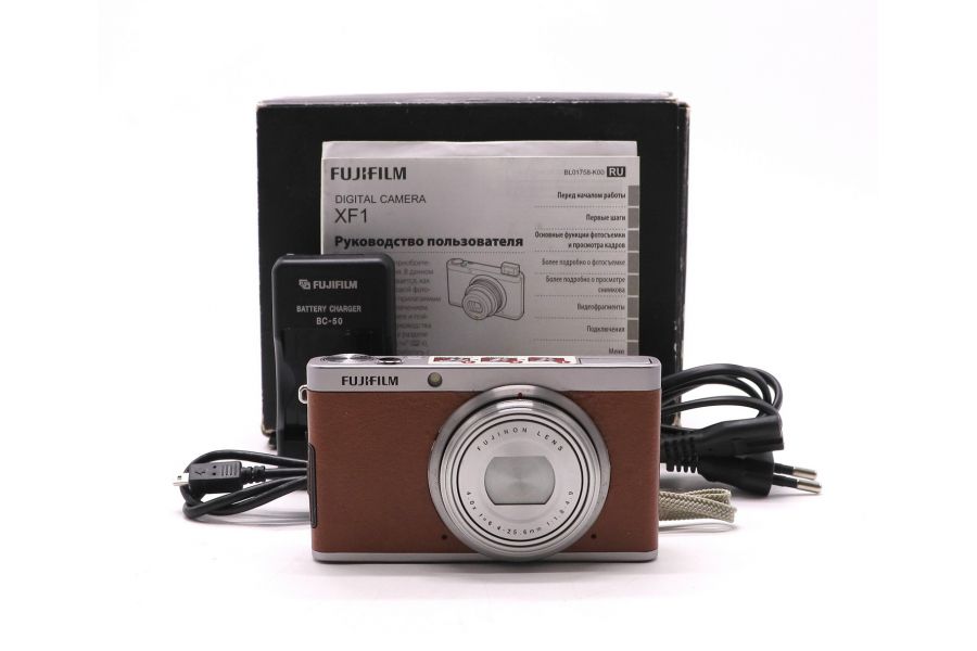 Фотоаппарат компактный Fujifilm XF-1 в упаковке