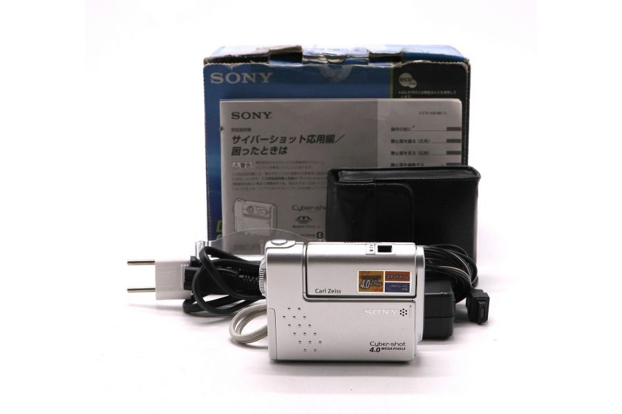Фотокамера Sony Cyber-shot DSC-F77 в упаковке