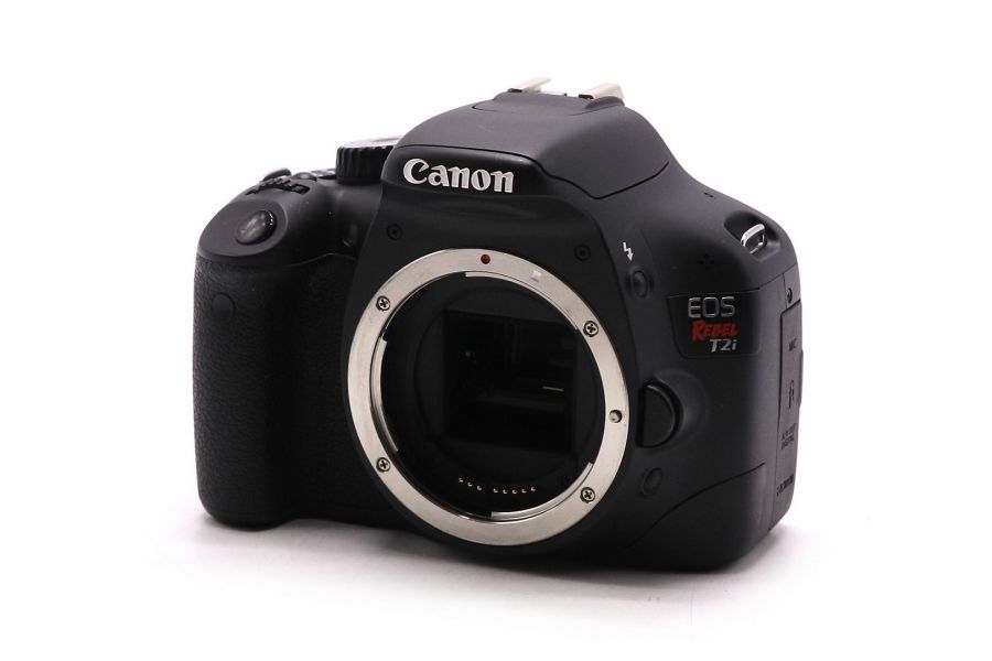 Canon EOS Rebel T2i (550D) body (пробег 2085 кадров)