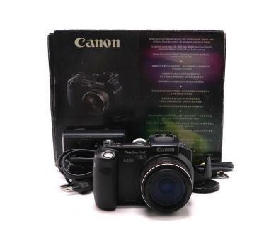 Фотоаппарат Canon PowerShot Pro1 в упаковке
