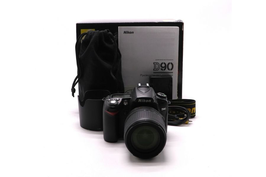Nikon D90 kit в упаковке (пробег 9925 кадров)