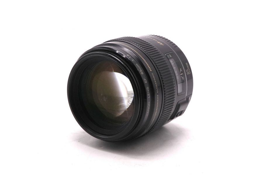 Объектив цифровой Canon EF 85mm f/1.8 USM