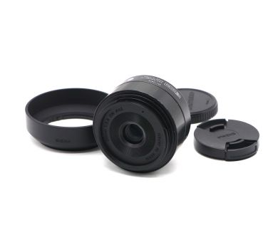 Компактный объектив Sigma AF 30mm f/2,8 DN Micro 4/3