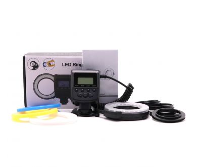 Кольцевая светодиодная вспышка RF-550D в упаковке