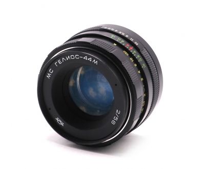 Советский объектив Гелиос-44М МС 2/58 М42