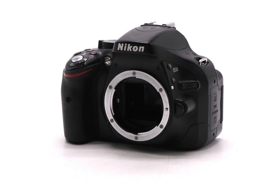 Камера Nikon D5200 body (пробег 62490 кадров)