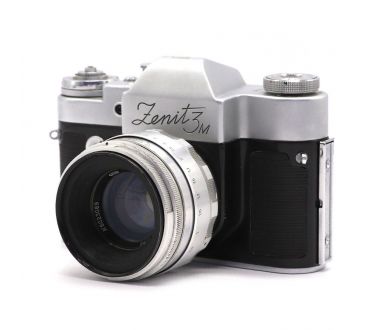 Пленочный фотоаппарат Зенит 3М + Гелиос-44 silver