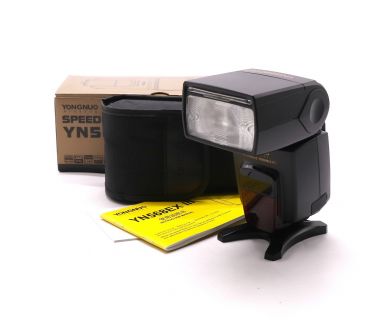 Фотовспышка Yongnuo Speedlite YN568EX III для Nikon в упаковке