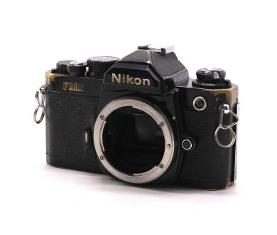 Зеркальный фотоаппарат Nikon FM2 body black