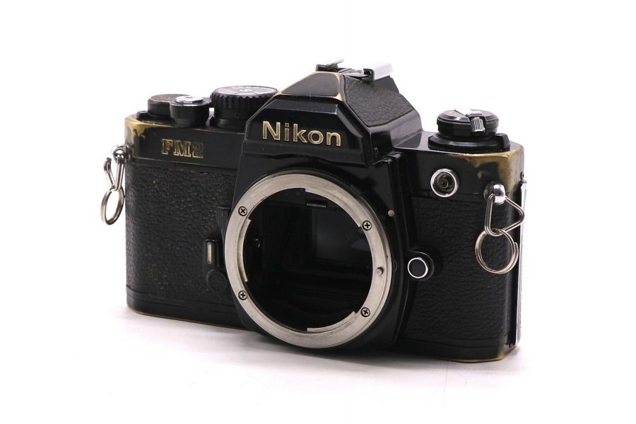 Зеркальный фотоаппарат Nikon FM2 body black